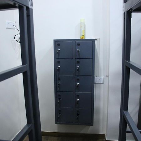 Fostel- The Fort Hostel Мумбаї Екстер'єр фото